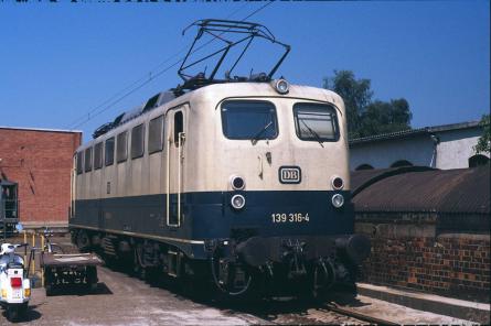19.07.1990 im Bw Offenburg